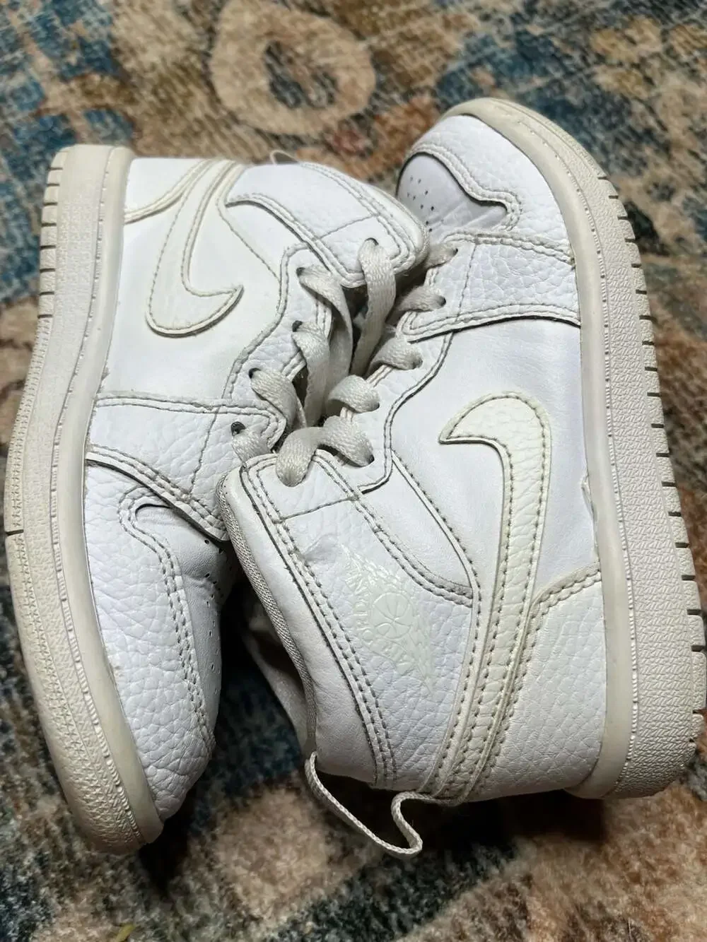 Air Jordan 1 Mid GS Triple White Tumbled Leather